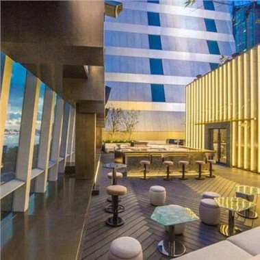 Koktel stol i stolica